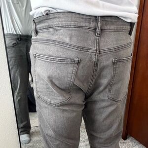 Jeans- tags off but unused